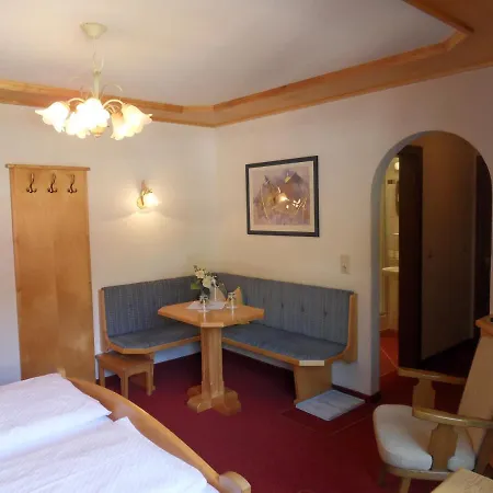 فندق مبيت وإفطار Gastehaus Rastkogel تكس